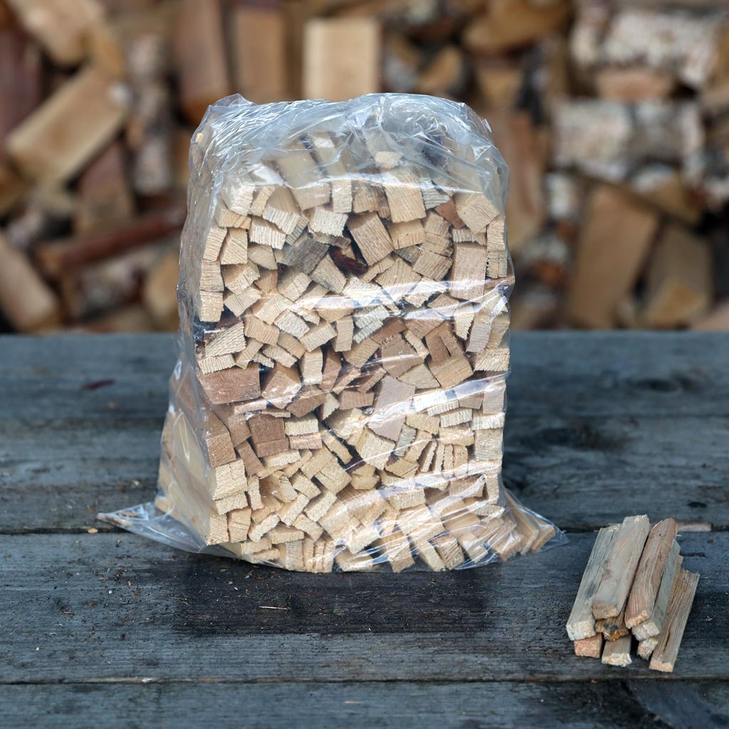 MULTI-BUY: Kindling Kiln dried softwood (3 X 3KG BAG)